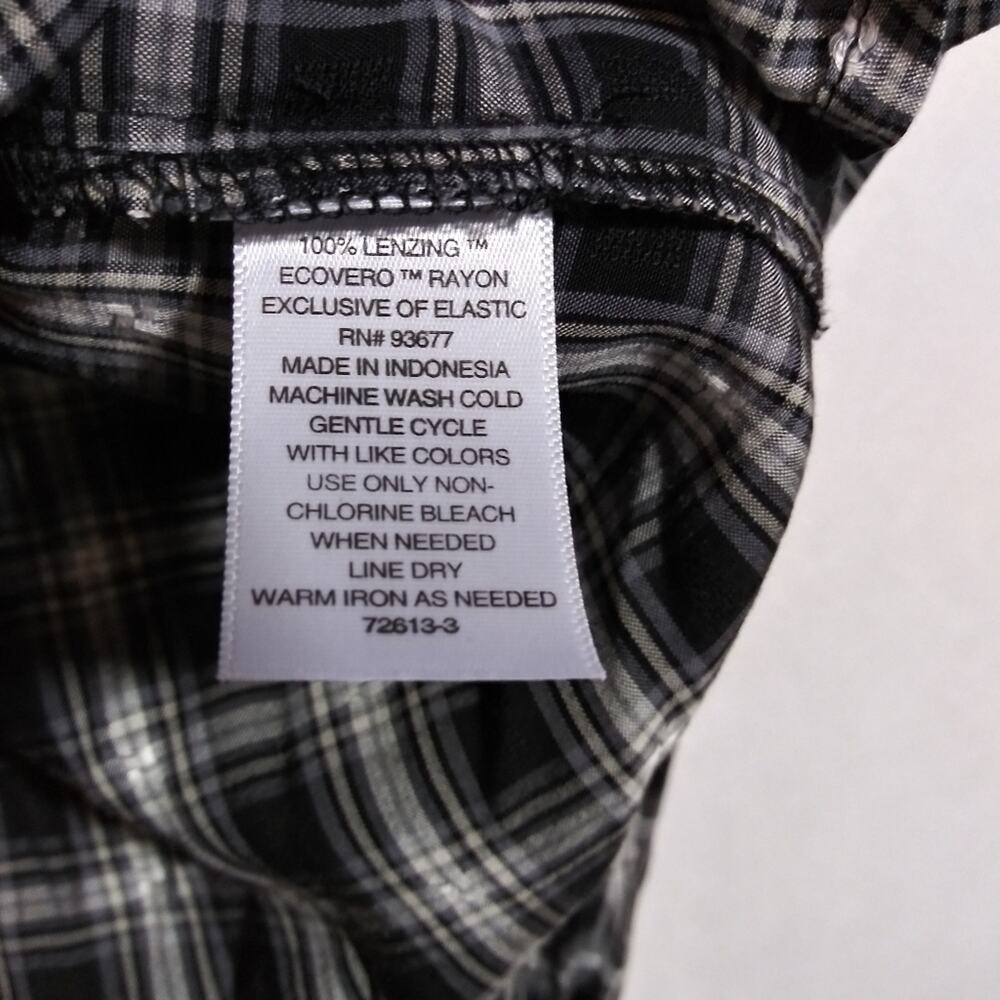 a.n.a A New Approach Plaid Black and White Long Sleeve Top Size M - Picture 7 of 8
